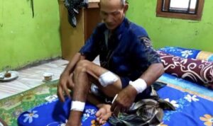 Kakek Dibacok dan Motor Dibawa Kabur oleh Pelaku Begal di Setu Bekasi