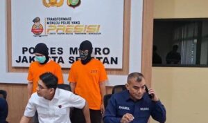 Polres Jaksel Berhasil Menangkap 2 Orang yang Menjual Kosmetik Tanpa Izin, Begini Wajah Mereka