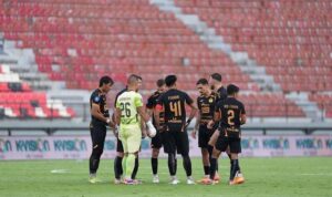 Mengapa Carlos Pena Absen dari Starting Lineup saat Persija Tunduk di Tangan PSM Makassar