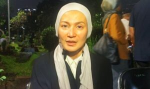 Tabir Kesedihan: Kisah Tragis Meninggalnya Ayah dari Sudah Ikhlas, Wanda Hamidah