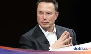 Elon Musk Meminta Pegawai Negeri AS untuk Melaporkan Kinerja atau Dipecat