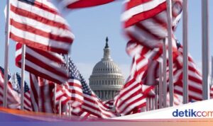 Dorong Bagi Hasil Mineral Sebagai 'Bayaran' Usai Bela Ukraina