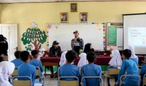 Meningkatkan Ketahanan Masyarakat Rancaekek Bandung dalam Melindungi Anak-Anak dari Banjir