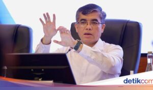 Menaker Menyangkal Tuduhan Ratusan Pekerja Mayora Terkena PHK