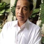 Tim Tipu UGM Bacakan 36 Lembar Gugatan, Bukan Hanya Soal Ijazah Jokowi.