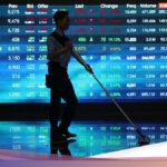 IHSG Bersinar di Pagi Hari, Kokoh di Level 8.300-an