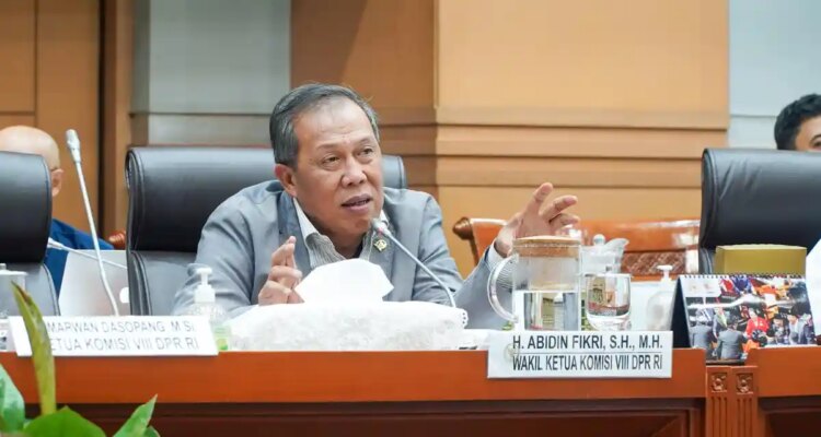 Pentingnya Pengelolaan Dana Haji: Sorotan Transparansi, Keadilan, dan Dinamika Komisi VIII DPR RI