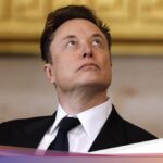 Kisah Sukses Elon Musk: Menghasilkan Kekayaan Besar dengan Gaji Rp 16.000 T