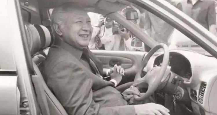 Direktur Amnesty Mencela Pemberian Gelar Pahlawan kepada Soeharto yang Melanggar TAP MPR 11/1998