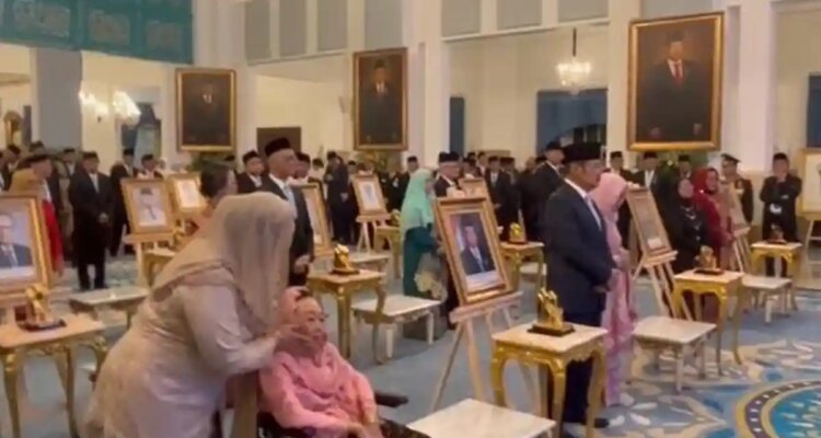 Soeharto dan Gus Dur: Pertemuan Epos Dua Mantan Presiden yang Diangkat Menjadi Pahlawan Nasional