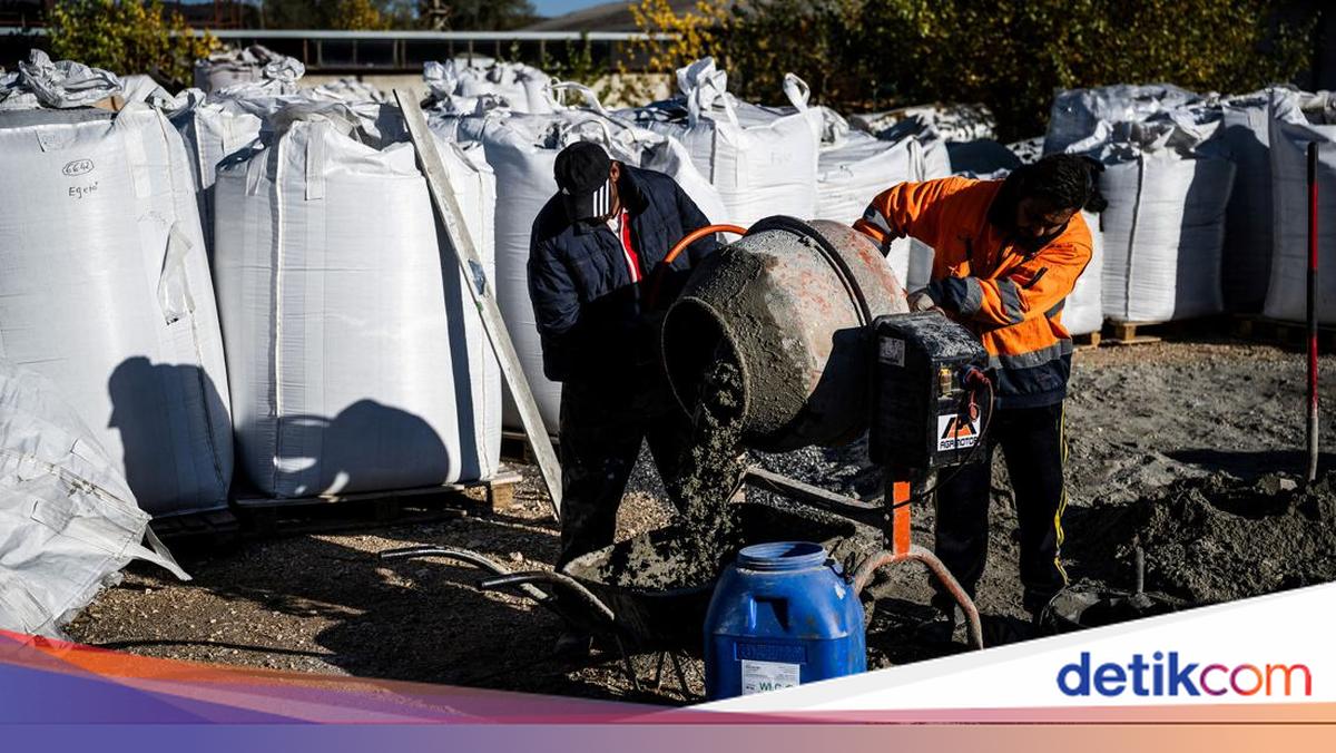 Mengubah Sampah Plastik Menjadi Bahan Beton Jalan Berkelanjutan