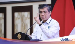 Menunggu Pengumuman Kenaikan UMP 2026 dari Menaker