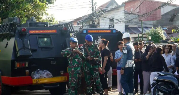 Penggunaan Remote Control dalam Ledakan SMAN 72: Analisis Tim Jihandak
